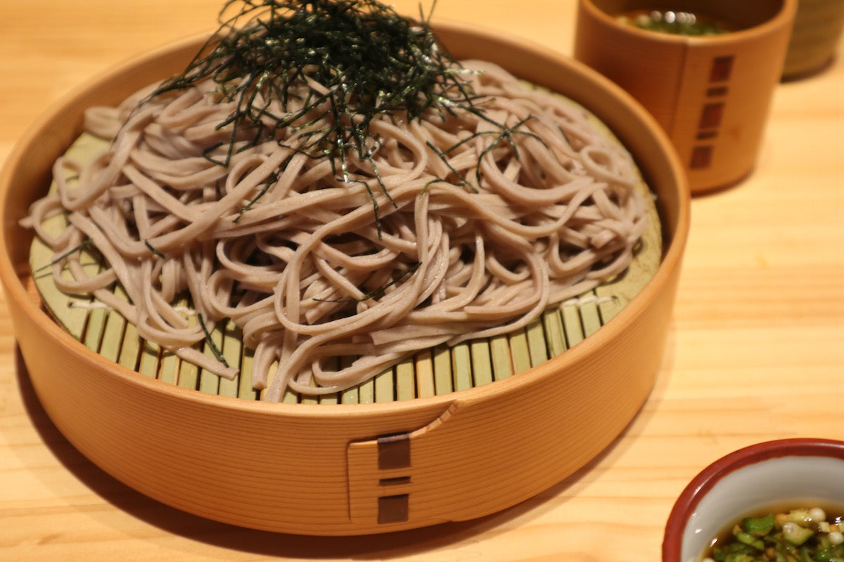 ざる蕎麦　曲げわっぱ 完売しました）ざるそば入れ販売のお知らせ｜「涼」を届ける曲げ