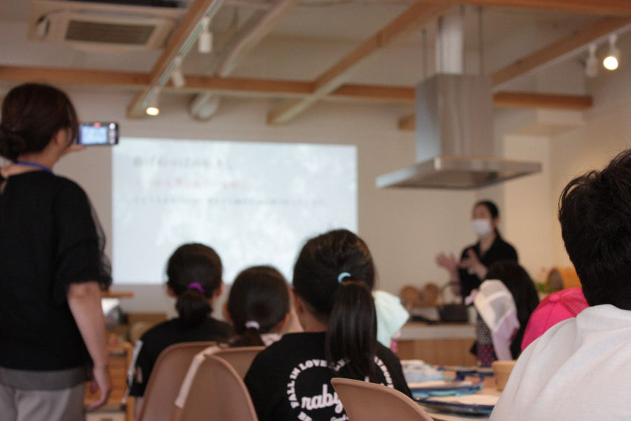 わっぱビルヂング店｜川口小学校３年生　見学の様子